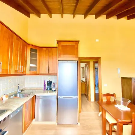 Hikers Paradise House * Alajero