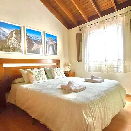 Hikers Paradise House * Alajero